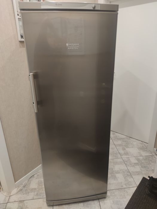Морозильна камера HOTPOINT-ARISTON