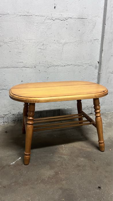 Mesa de centro pequena