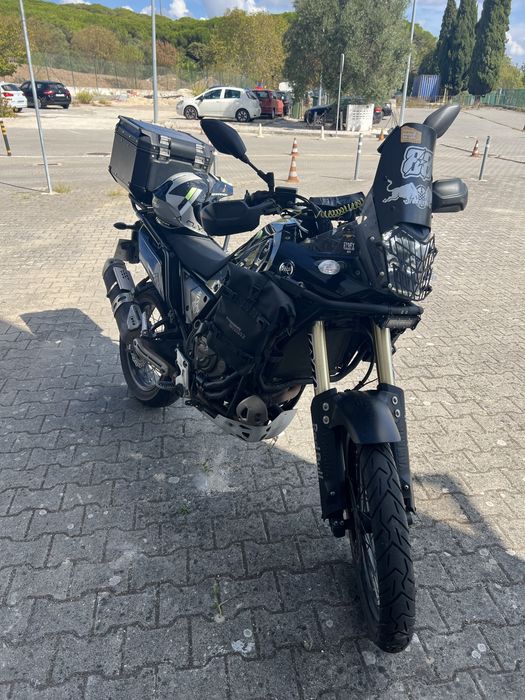 Ténéré 700 em optimo estado
