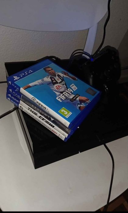 PlayStation 4 fat