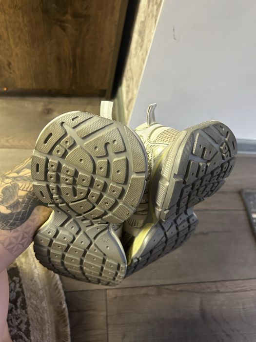 Кросівки хіт 2025