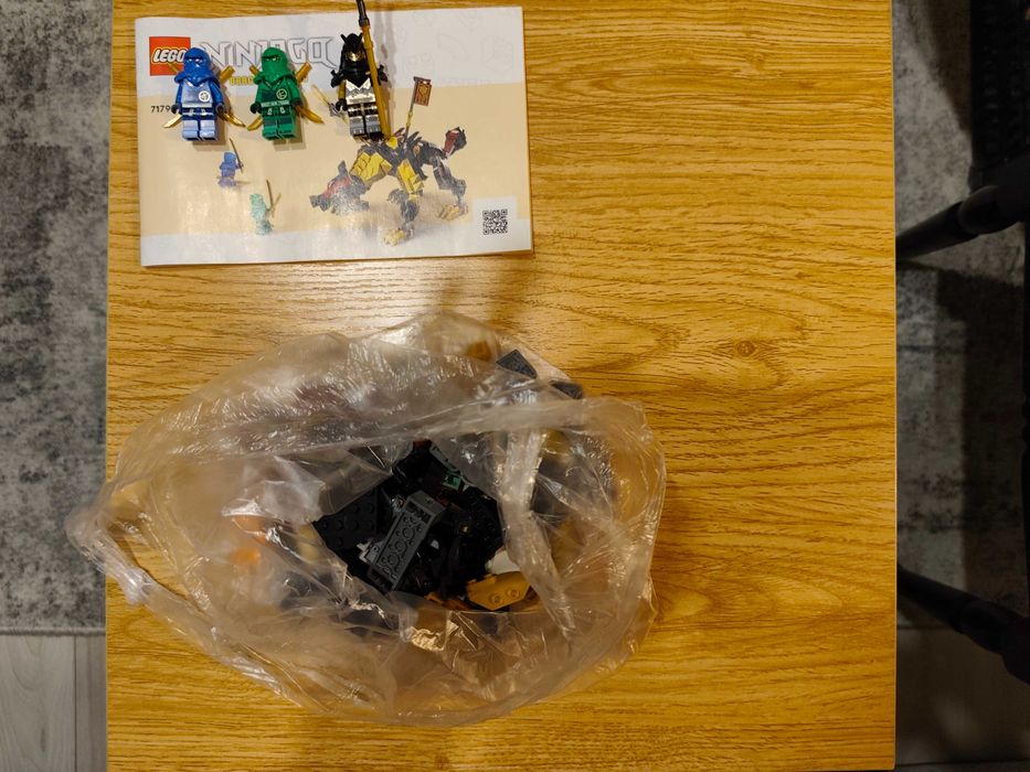 LEGO 71790 NINJAGO Ogar Łowców Smoków