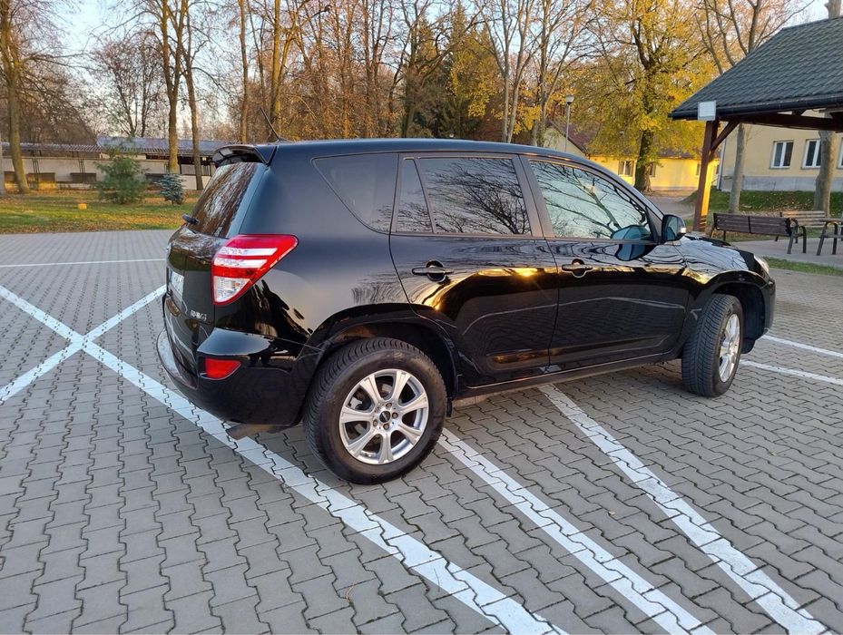 Toyota RAV 4 benzyna