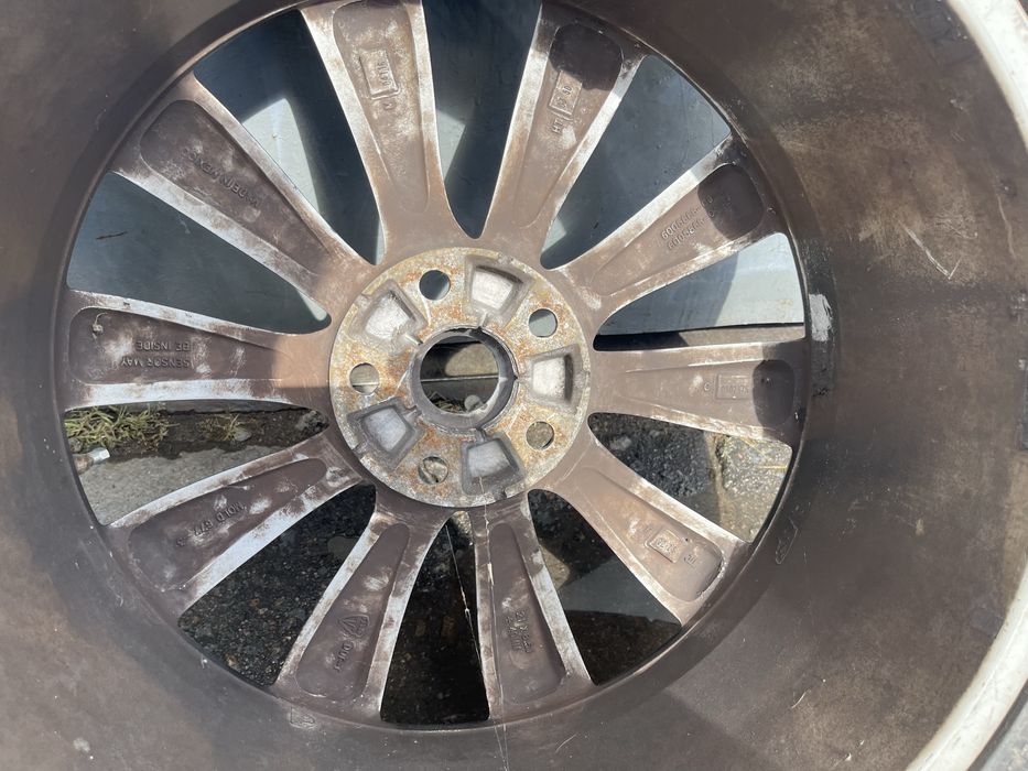 Продам Комлект Дисків Tesla model  S R21