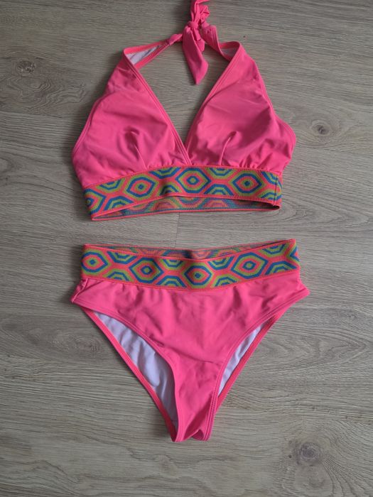 Bikini  i rozowe
