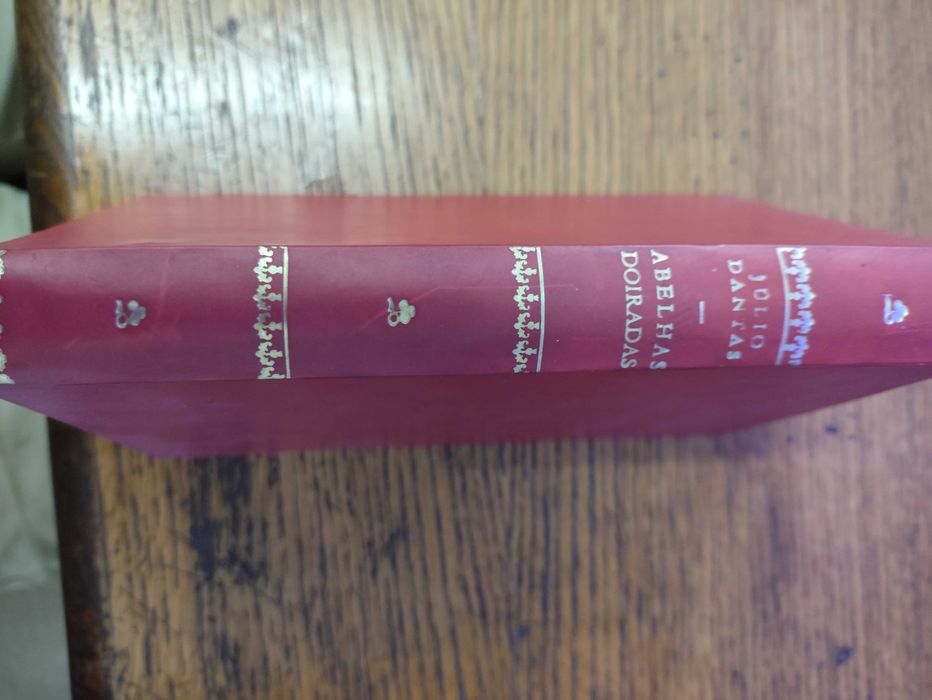 Antigo Livro de Júlio Dantas- Abelhas doiradas capa dura 3ºediçao 1920