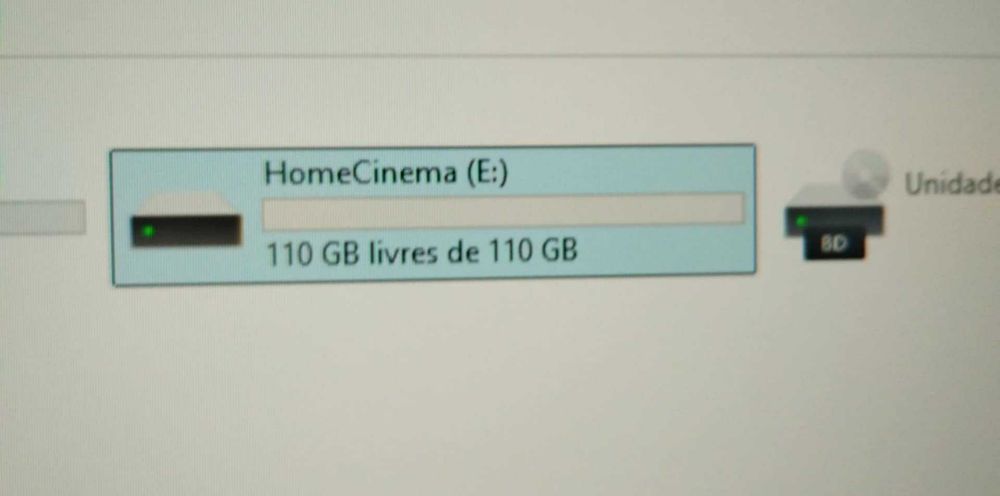 Disco rígido 110GB SATA 3.5" com adaptador USB - pronto a usar