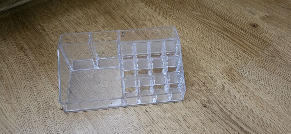 Pojemnik na kosmetyki