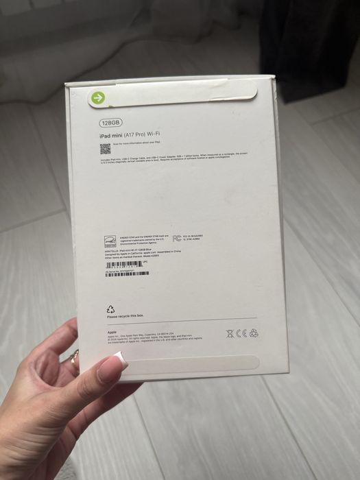 iPad mini (A17 Pro)  128гб