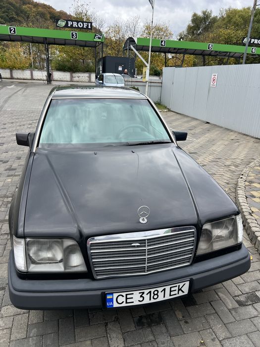 Мерседес 124 e250