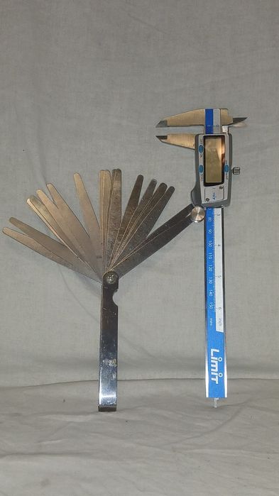 Suwmiarka cyfrowa LIMIT + szczelinomierz  komplet narzędzi pomiarowych