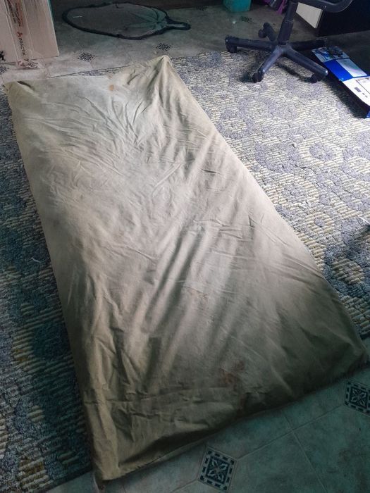 Матрас-перина iз курячого пiр'я, полуторна, 180х90 cм. Не пересилаю.