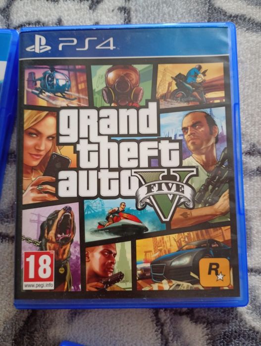GTA 5. PS4. Jedna mała ryska. Odpala bez problemu