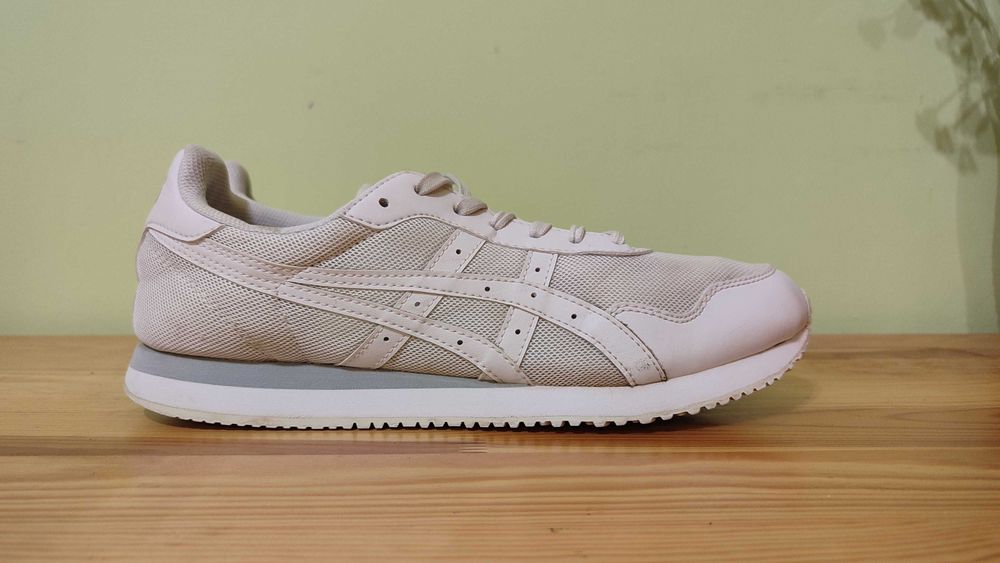 Кросівки Asics Tiger Runner 43р. стелька 28 см.