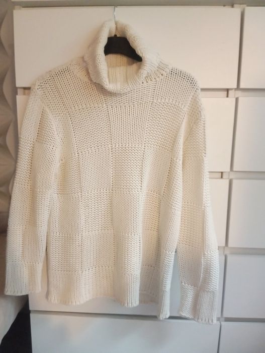 Sweter Damski biały golf Janique rozmiar L