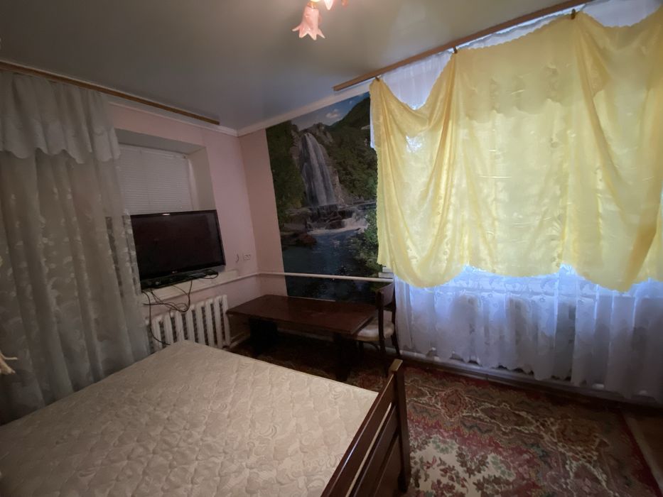 Частина будинку з окремим входом Богопіль