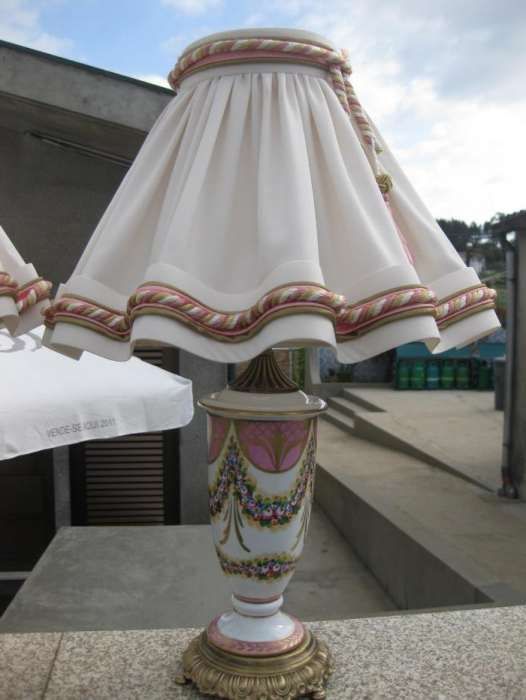 Conjunto de Quarto Rosa e Dourado/Impecável!