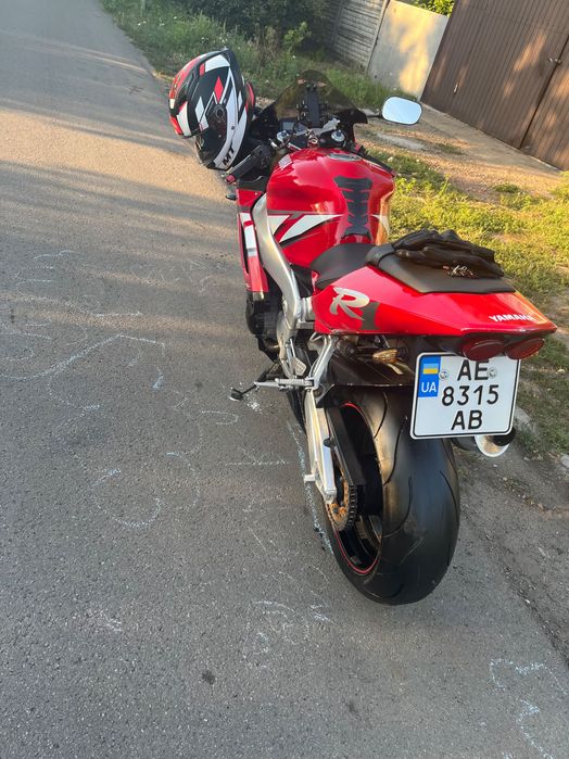 Продам Ямаха R1.