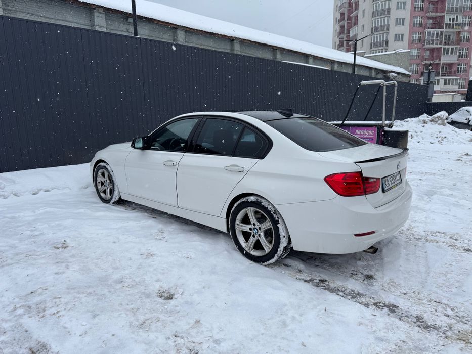Продам BMW 320i f30