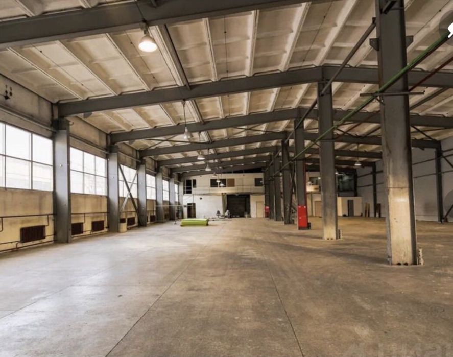 М Почайна   Подол   Петровка 10600м под производтсво склады метро