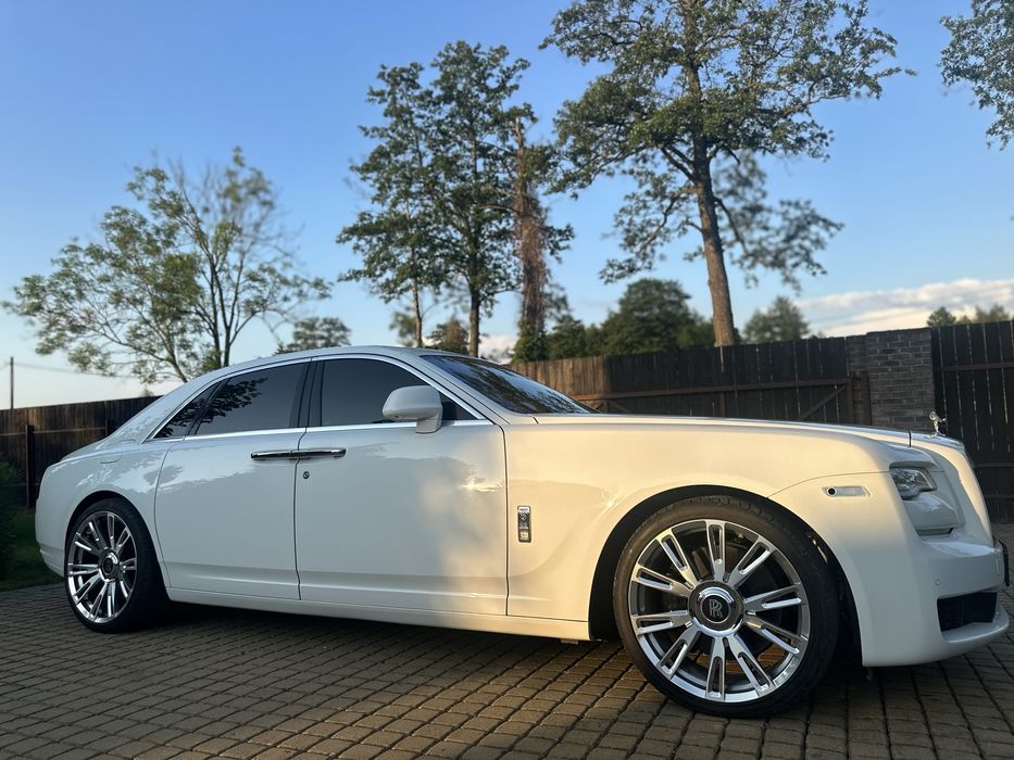 Rolls Roys Nowy biały na slub auto do slubu cala Polska