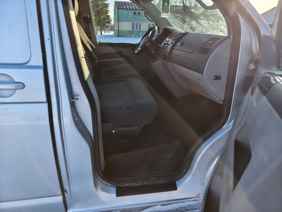 Volkswagen Transporter L2H1