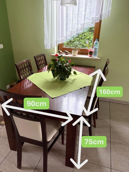 Stół rozkładany z 6 krzesłami