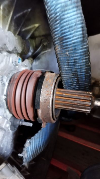 Caixa velocidades Mitsubishi Canter fuso mo 27