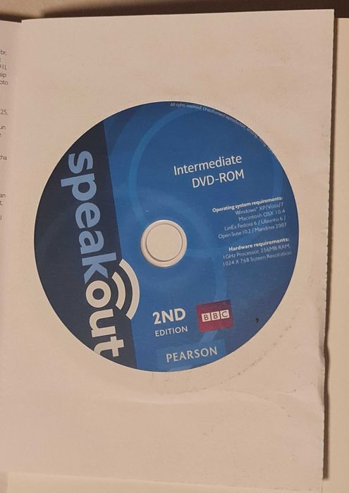 Livro de Inglês «Speakout 2nd Edition Intermediate»