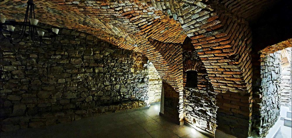 Kamienica po remoncie- wysoki standard - ZWM