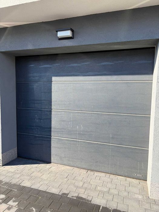 Brama Garażowa Segmentowa Wiśniowski