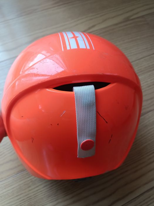 Kask narciarski dla dziecka