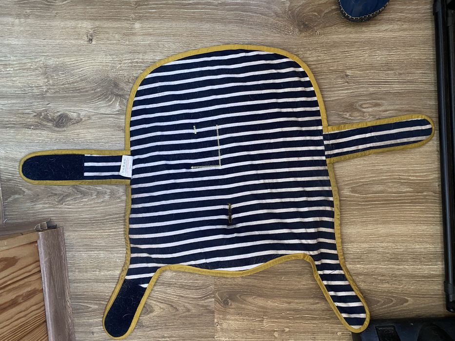 Плащевик куртка  жилетка для собаки