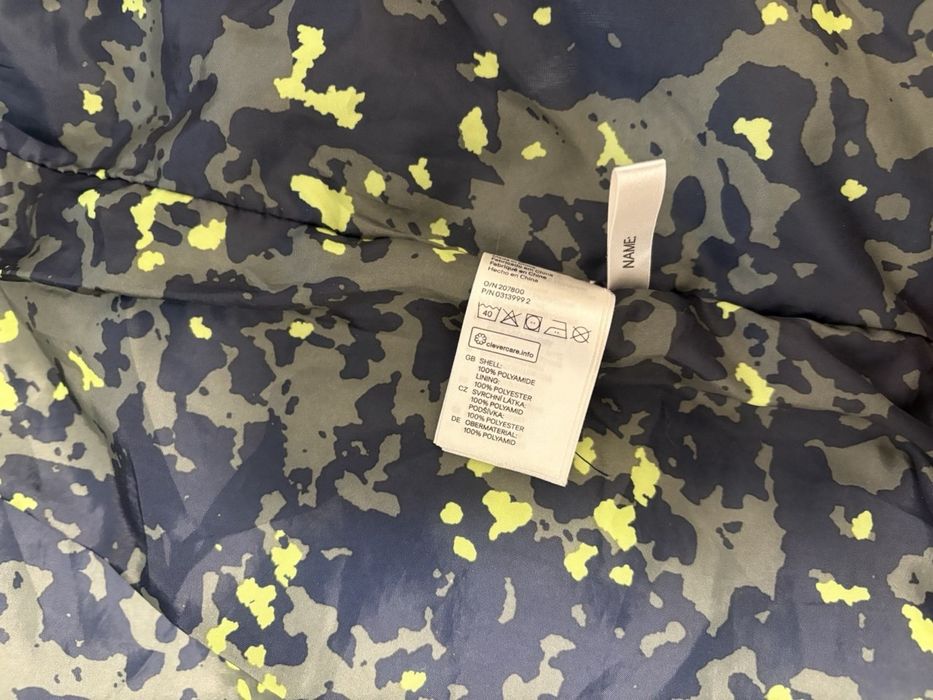 Жилетка H&M з синтетичним утеплювачем, дуже тепла. Розмір С-М