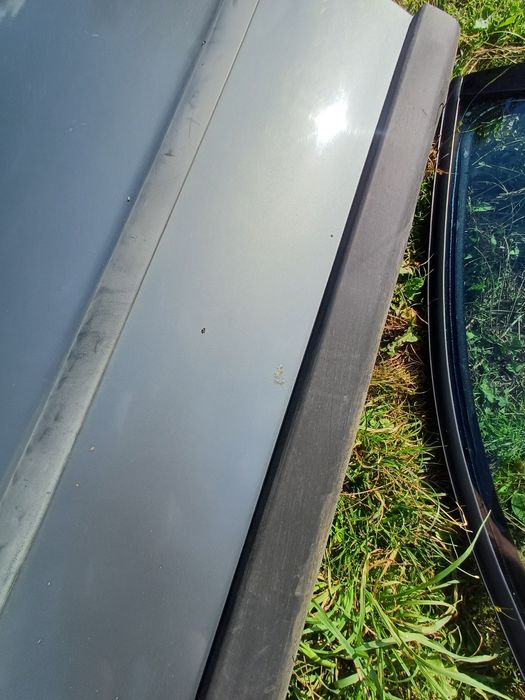 Volkswagen Passat b-5+ Plus двері дверки