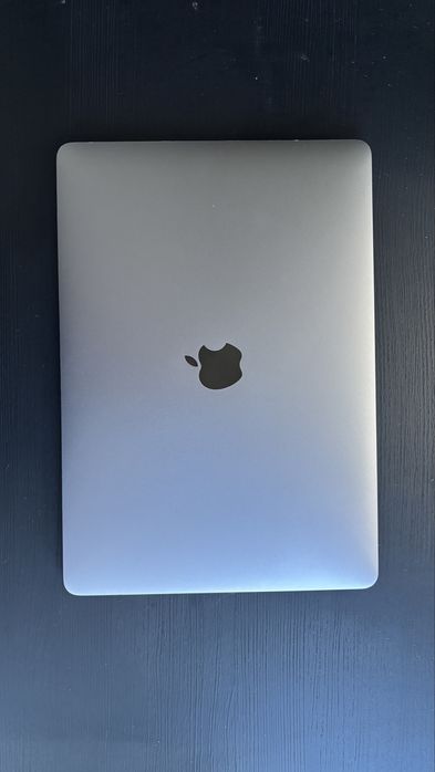 Apple Macbook Pro 13" 2017 16/256 gb (Intel)