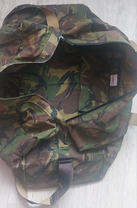 Сумка, баул б/у большая дорожная 85 л.