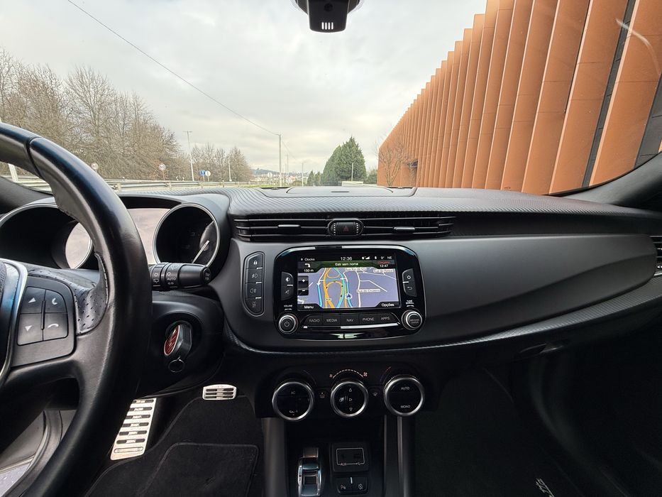 Alfa Romeo Giulietta 1.6jtd 2019 - Automatico