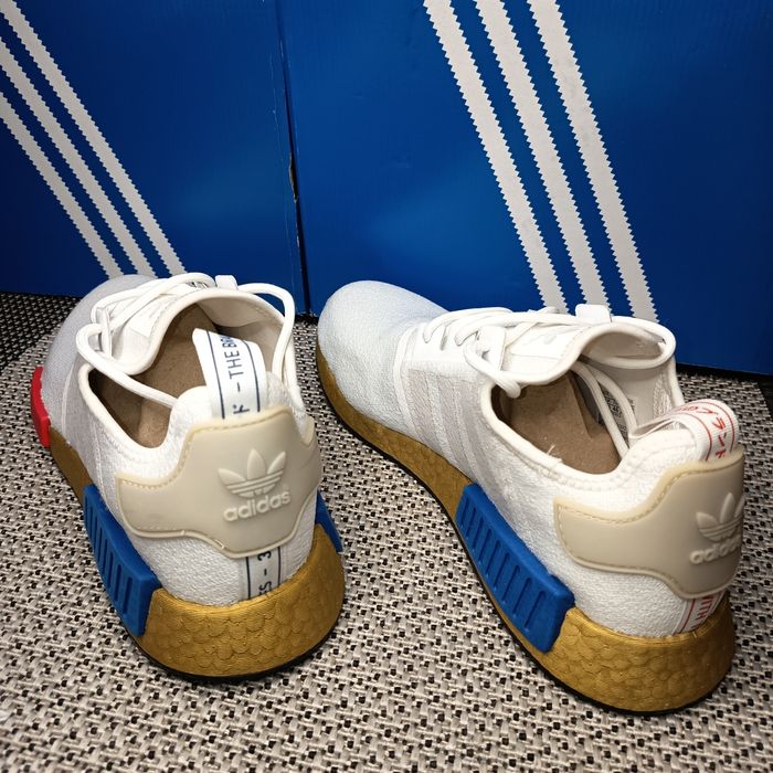 Унікальні рідкісні кросівки Adidas NMD_R1