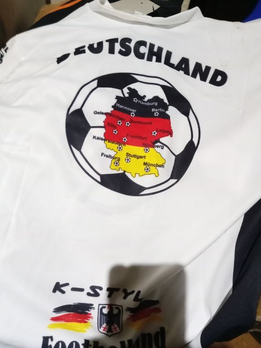 Camisola oficial do campeonato do mundo Alemanha 2006. Exemplar único.