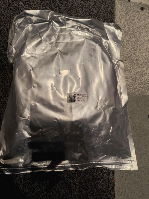 PA12+CF15 filament wzmaciniany włóknem węglowym  Nylon około 300g