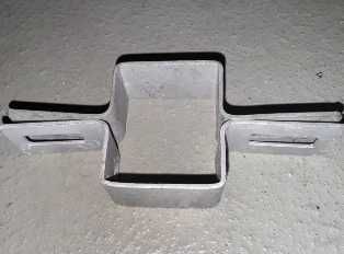 Obejma 40x60 pośrednia ocynk do paneli ogrodzeniowych