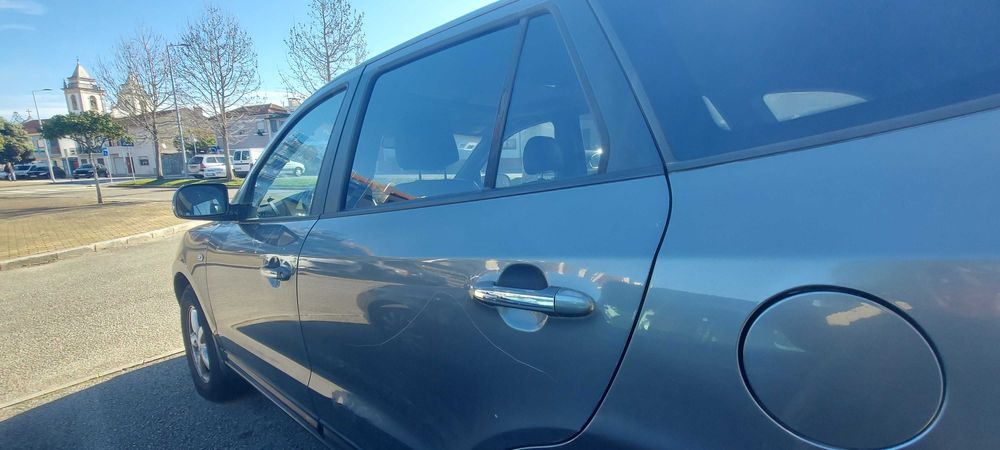 Hyundai Santa Fé 2.2 CRDi 2006, 7 lugares, motor avariado