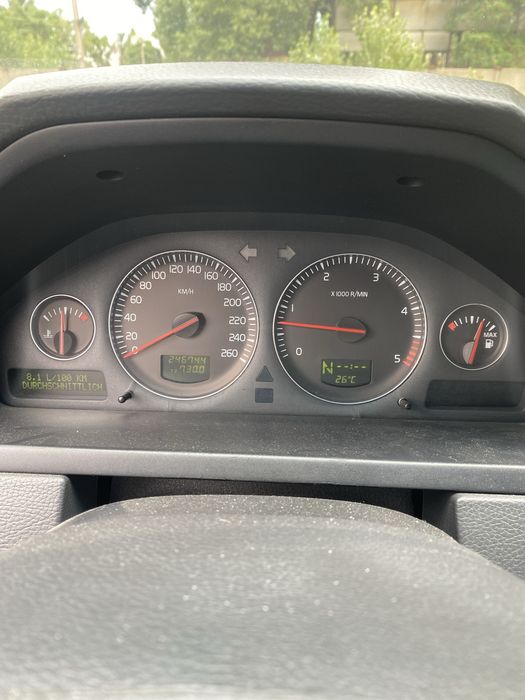 Продам Volvo XC90 2006
