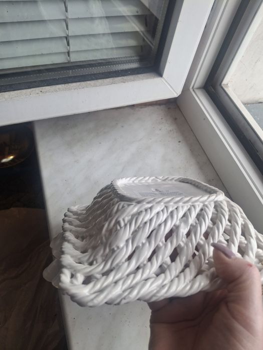 Ваза  с позолотой и камнями сваровски  производство Италия 3500 грн.