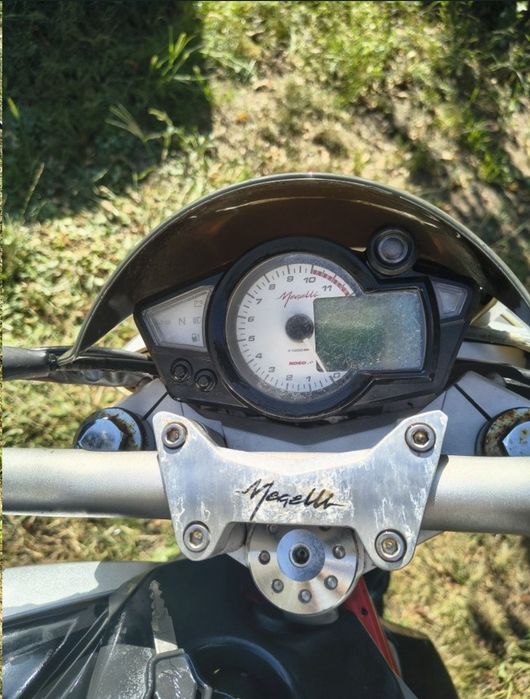 Megelli 125 S – odpala, jeździ, kratownicowa rama