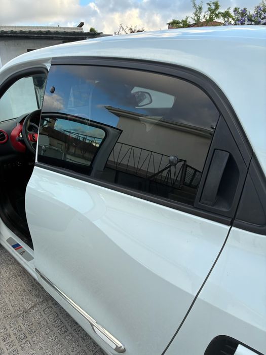 Renault Twingo 0.9 TCe Le Coq Sportif (2020) | Nacional | Como Novo – 27.000 km