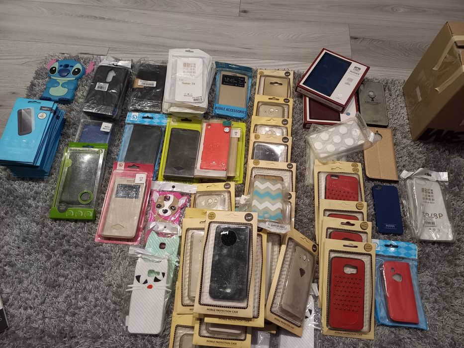 Nowe etui pokrowce szkło samsung sony lg iphone nokia 300 sztuk