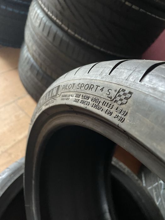 Pneus 265/30r19