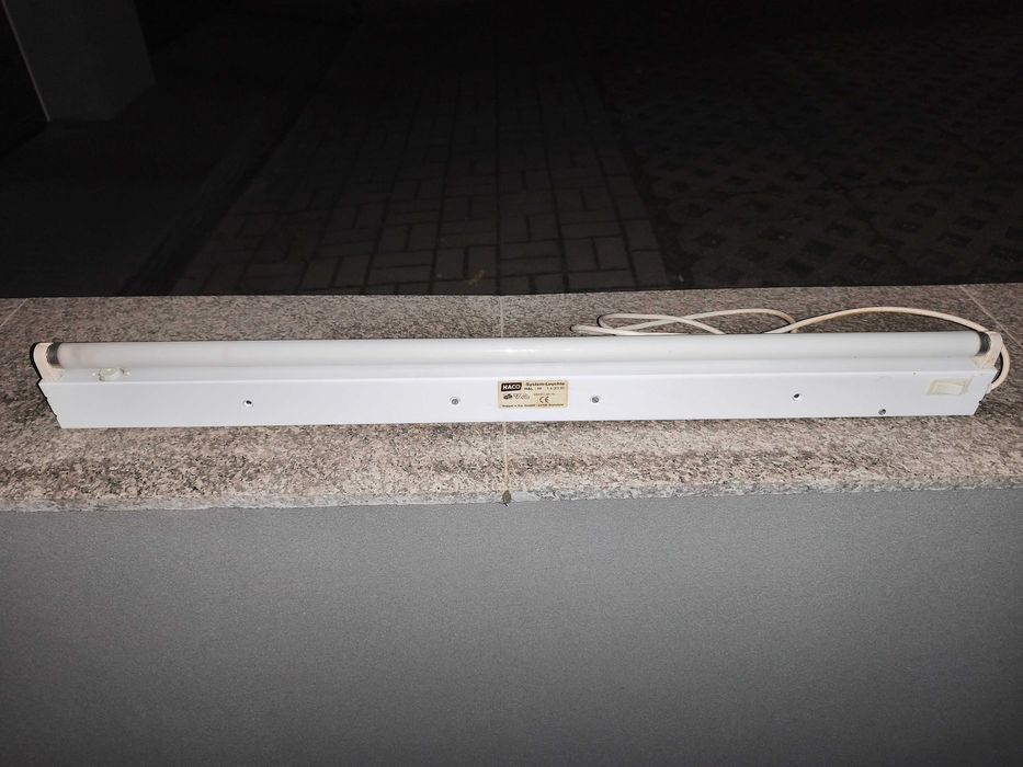 Lampa jarzeniowa np pod szafke 2 szt.